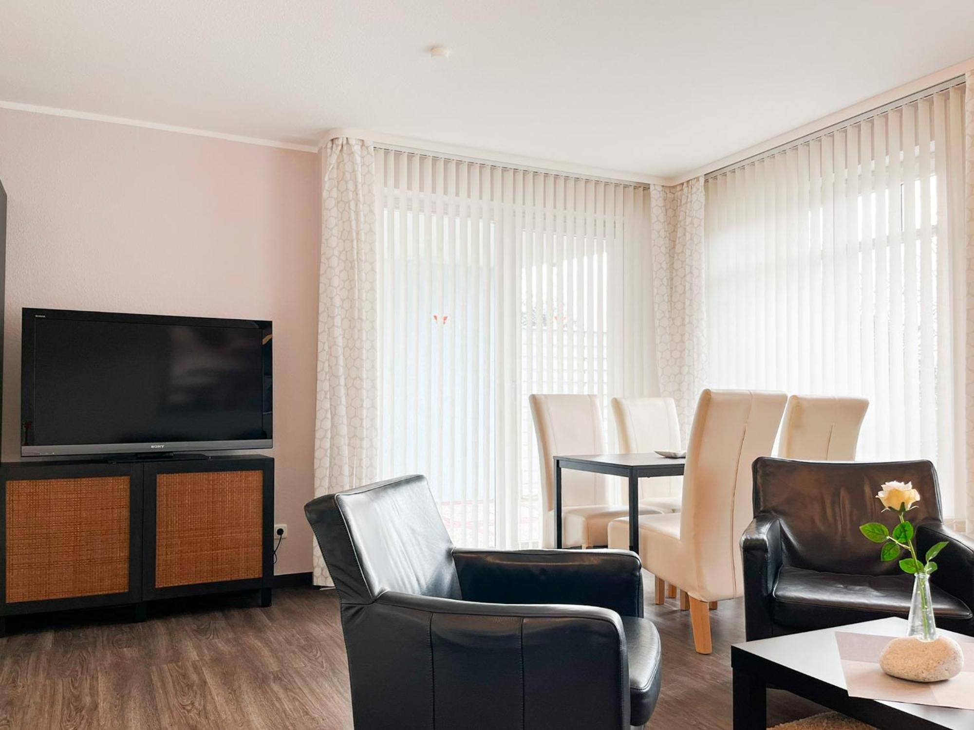Likedeeler Wohnung 13 บอลเทินฮาเกิน ภายนอก รูปภาพ