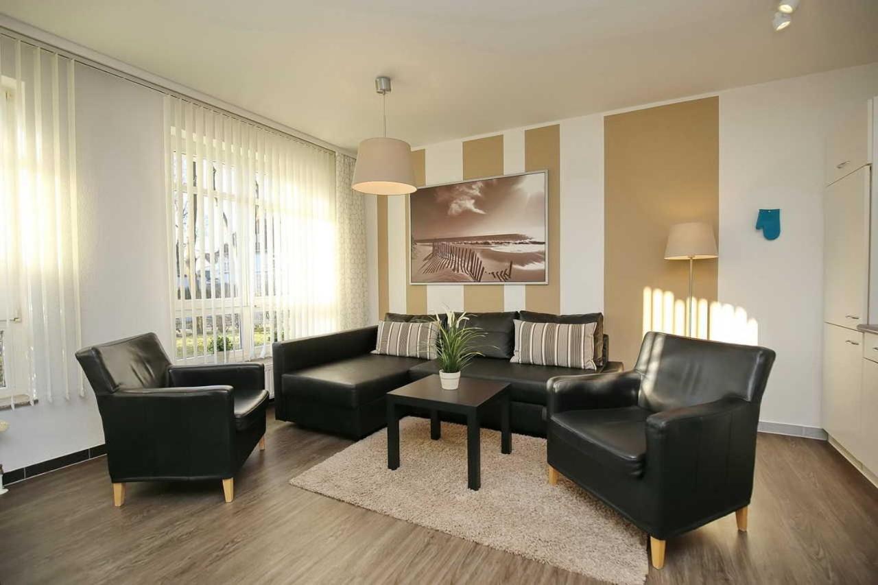 Likedeeler Wohnung 13 บอลเทินฮาเกิน ภายนอก รูปภาพ